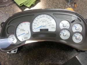 2004 chevy tahoe speedometer